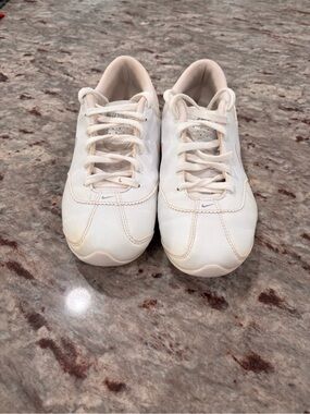 Nike White Low-Profile Lace-Up cheerleading shoes
